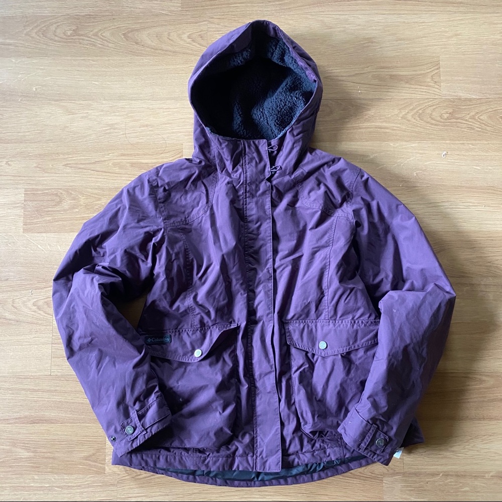 Columbia XL hooded plum jacket waterproof